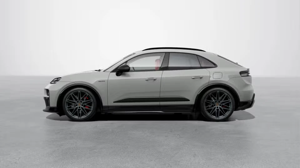 2026 Porsche Macan Electric - Image 11 of 30