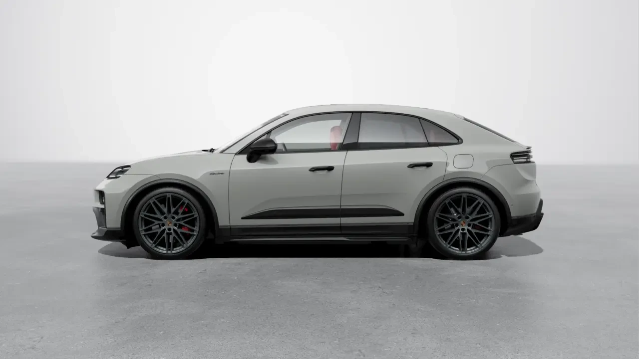 2026 Porsche Macan Electric - Image 16 of 31