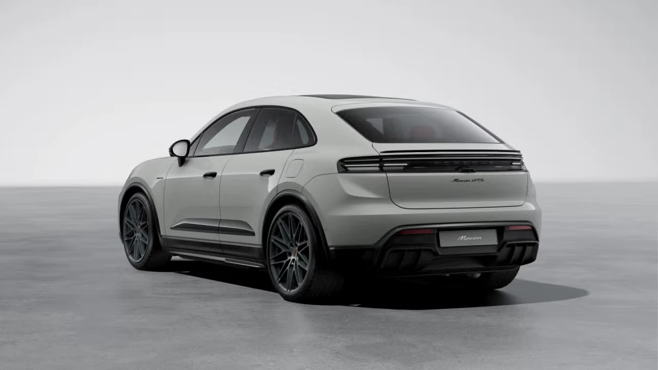 2026 Porsche Macan Electric - Image 20 of 31