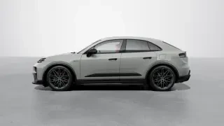2026 Porsche Macan Electric - Image 13 of 31