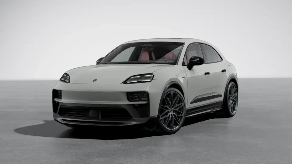 2026 Porsche Macan Electric - Image 7 of 31