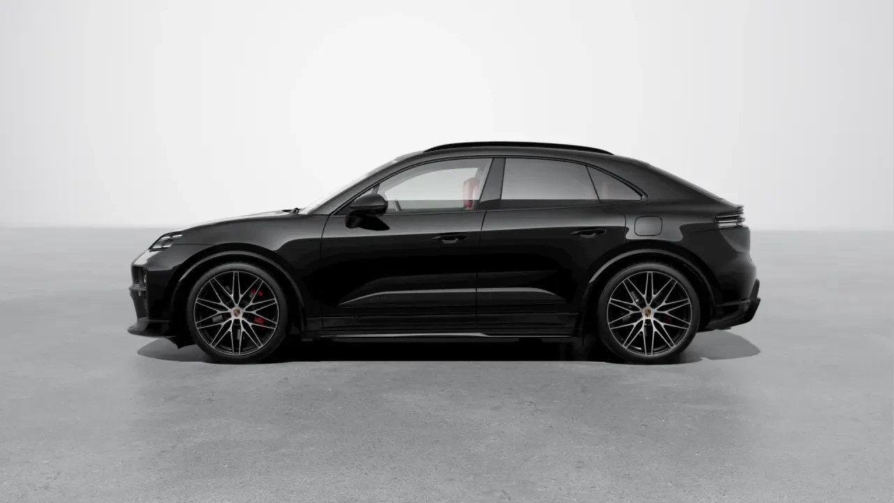 2026 Porsche Macan Electric - Image 16 of 30