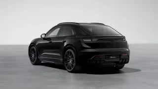 2026 Porsche Macan Electric - Image 17 of 30