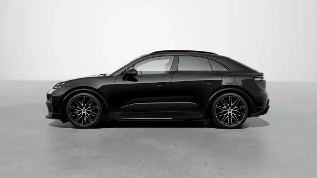 2026 Porsche Macan Electric - Image 14 of 30