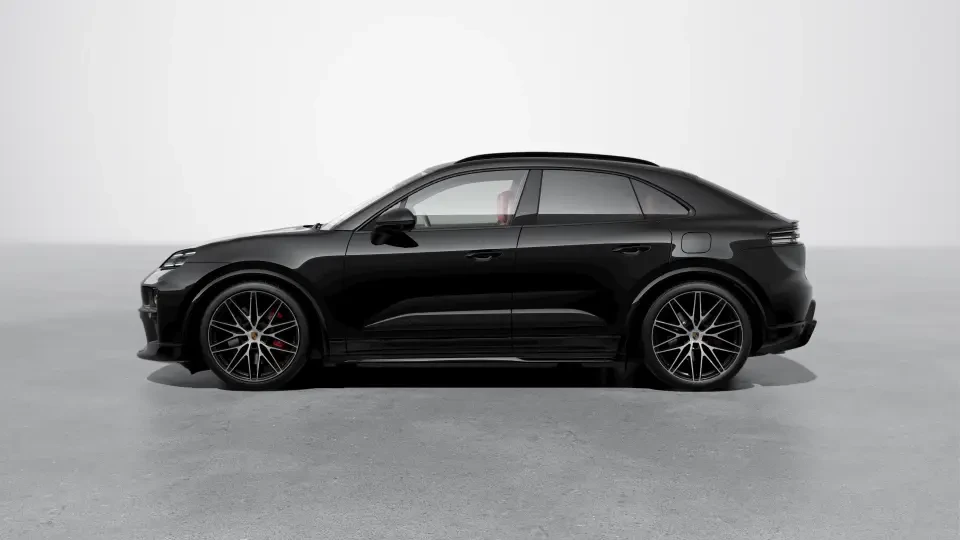 2026 Porsche Macan Electric - Image 15 of 30