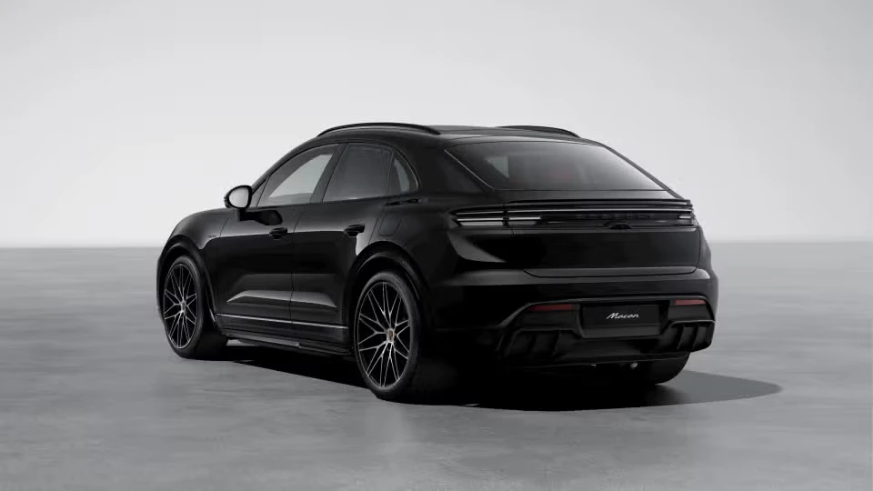 2026 Porsche Macan Electric - Image 19 of 30