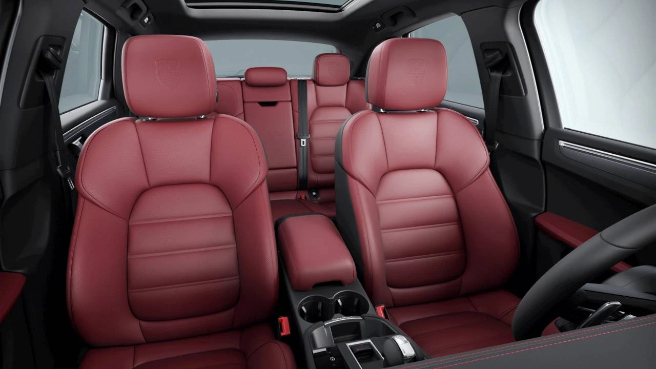 2026 Porsche Macan GTS - Image 10 of 10