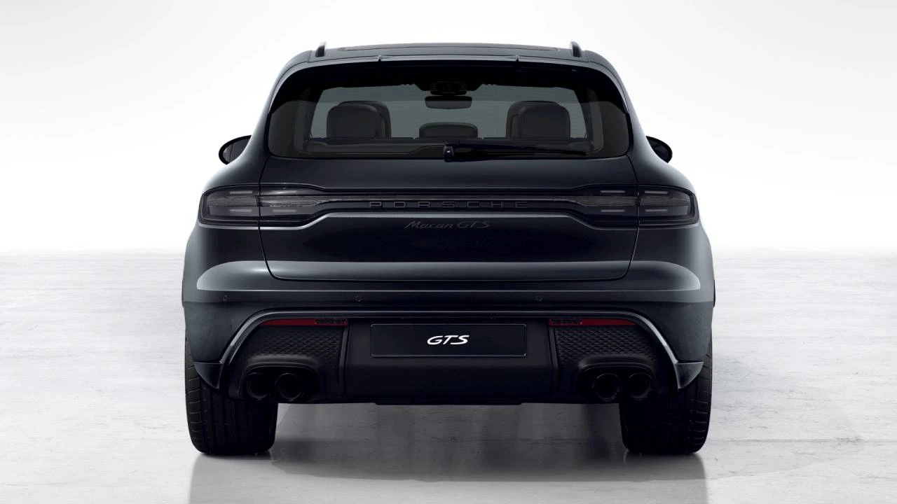 2026 Porsche Macan GTS - Image 7 of 10