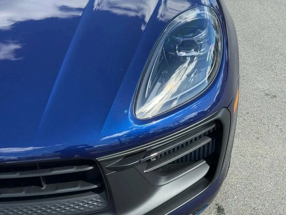 2026 Porsche Macan GTS - Image 11 of 20