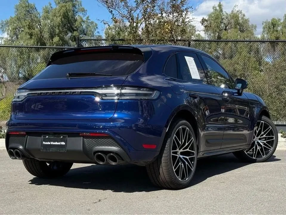 2026 Porsche Macan GTS - Image 7 of 20