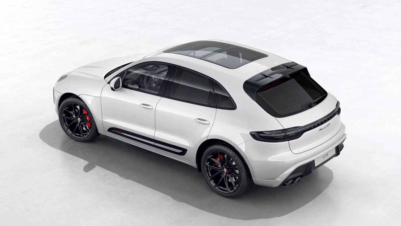 2026 Porsche Macan GTS - Image 4 of 10