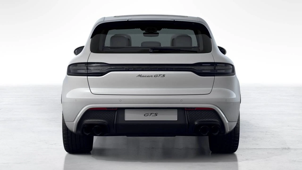 2026 Porsche Macan GTS - Image 7 of 10