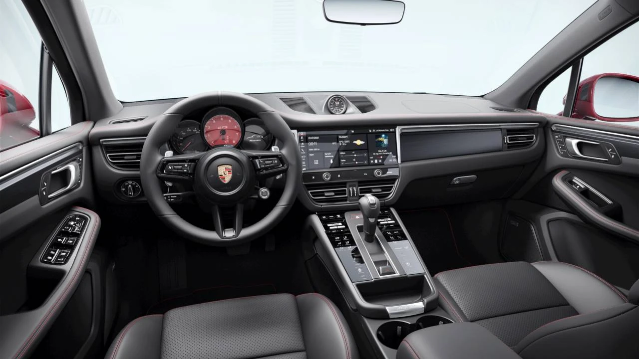 2026 Porsche Macan GTS - Image 9 of 10