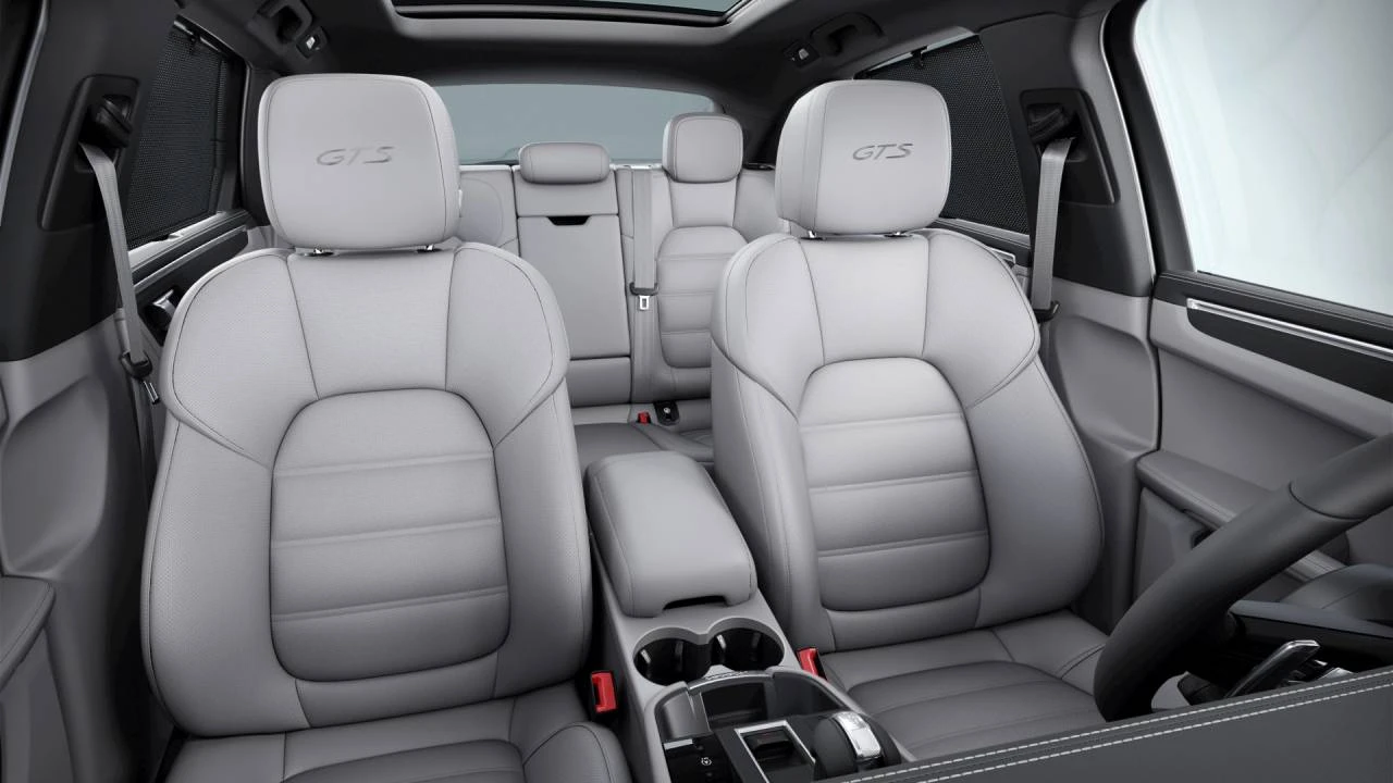 2026 Porsche Macan GTS - Image 10 of 10