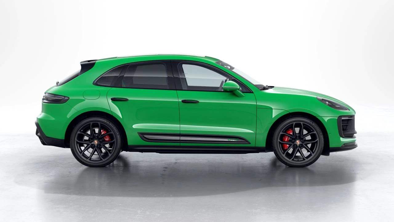 2026 Porsche Macan GTS - Image 6 of 10