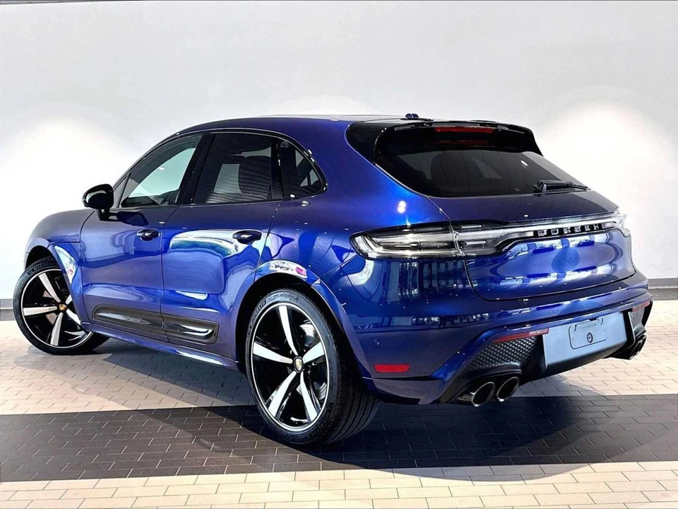 2026 Porsche Macan GTS - Image 3 of 5
