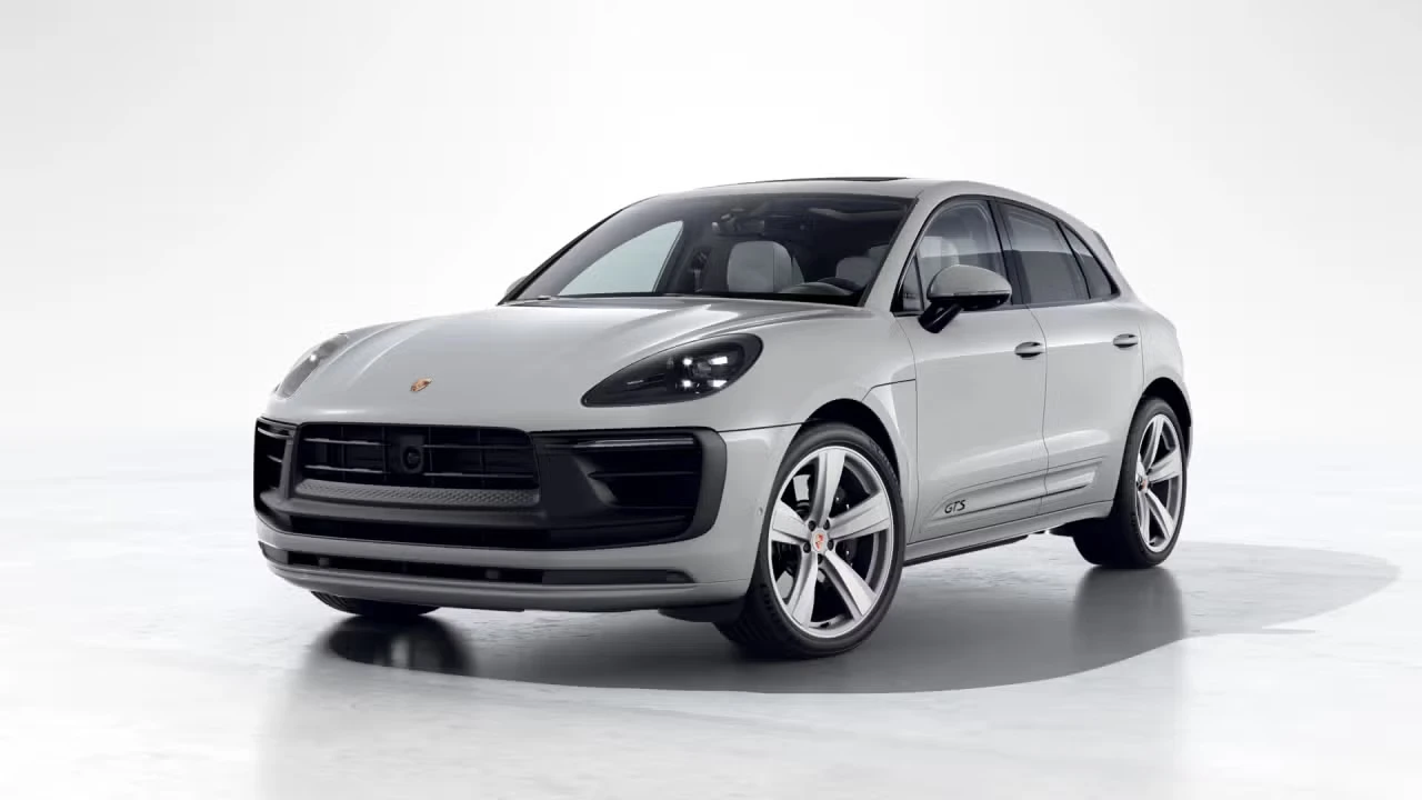2026 Porsche Macan GTS - Image 4 of 31