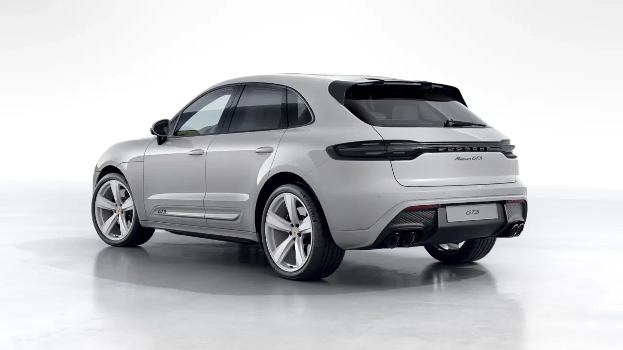 2026 Porsche Macan GTS - Image 24 of 31