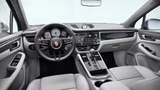 2026 Porsche Macan GTS - Image 25 of 31