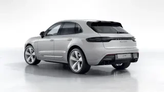 2026 Porsche Macan GTS - Image 21 of 31
