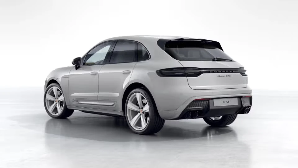 2026 Porsche Macan GTS - Image 19 of 31