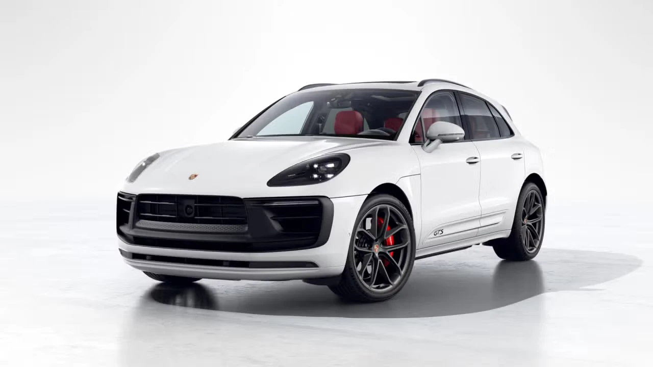 2026 Porsche Macan GTS - Image 4 of 31