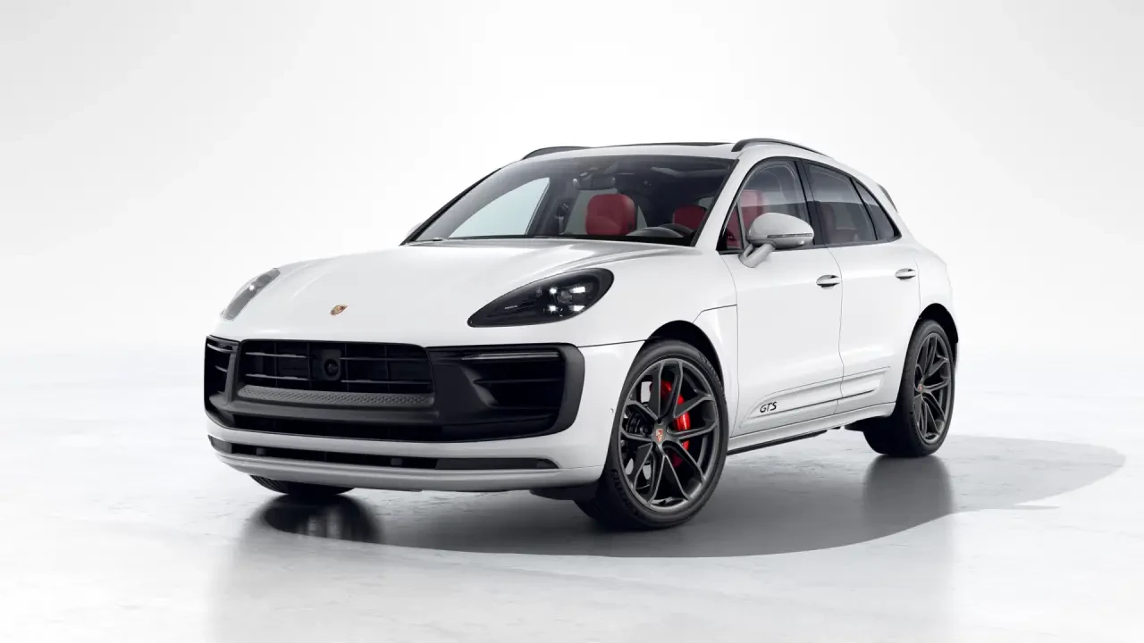 2026 Porsche Macan GTS - Image 8 of 31