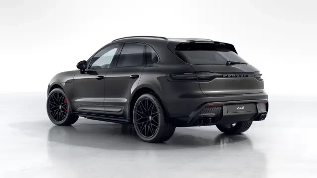 2026 Porsche Macan GTS - Image 22 of 31
