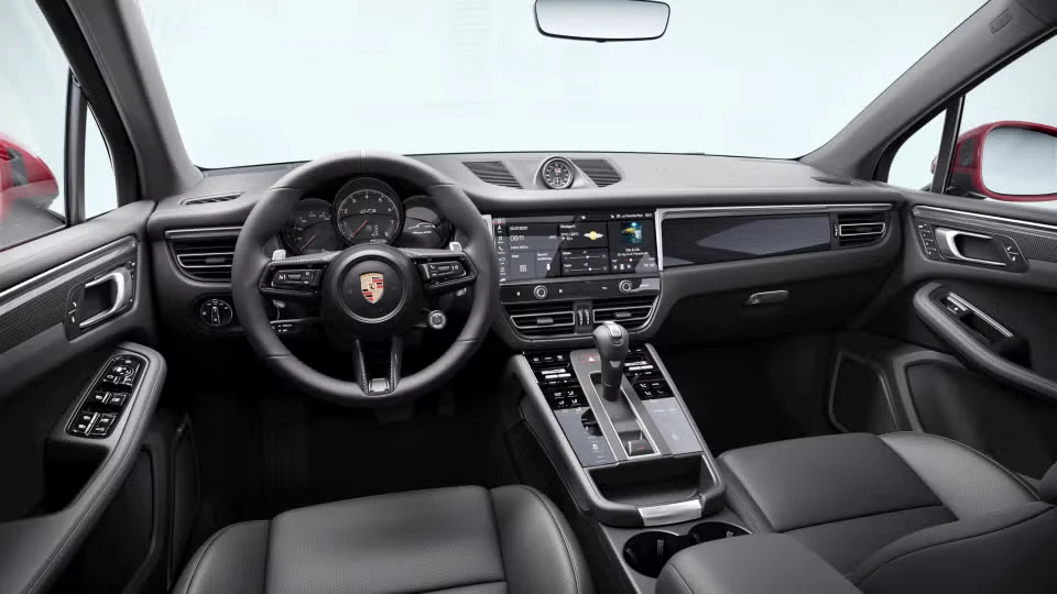 2026 Porsche Macan - Image 27 of 30
