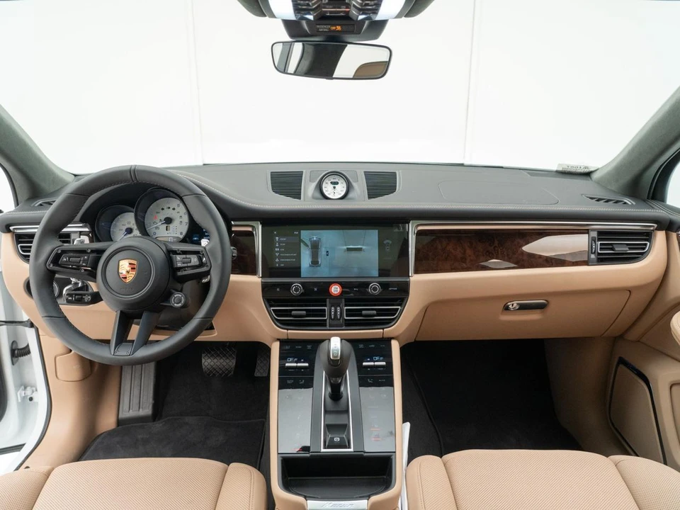 2026 Porsche Macan GTS - Image 31 of 31