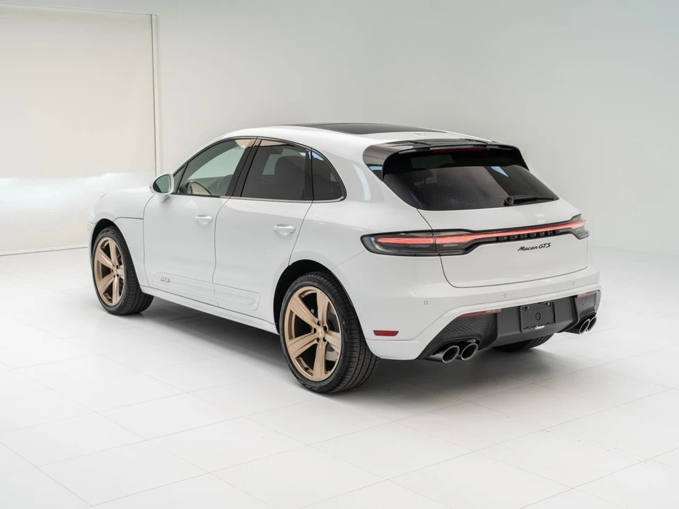 2026 Porsche Macan GTS - Image 3 of 31