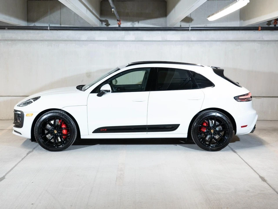 2026 Porsche Macan GTS - Image 2 of 29