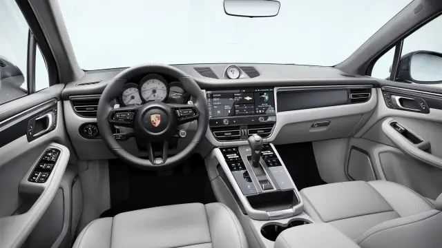 2026 Porsche Macan GTS - Image 30 of 31