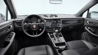 2026 Porsche Macan GTS - Image 29 of 31