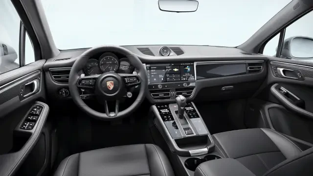 2026 Porsche Macan GTS - Image 30 of 31