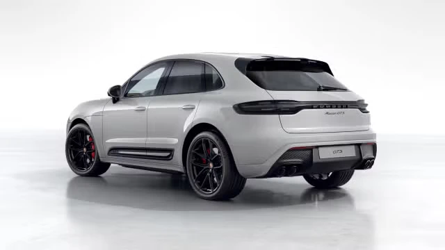 2026 Porsche Macan GTS - Image 18 of 30