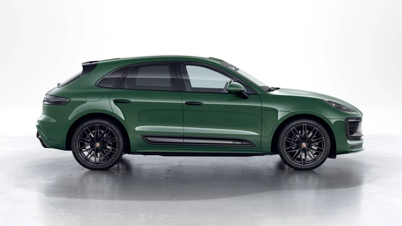 2026 Porsche Macan GTS - Image 6 of 10