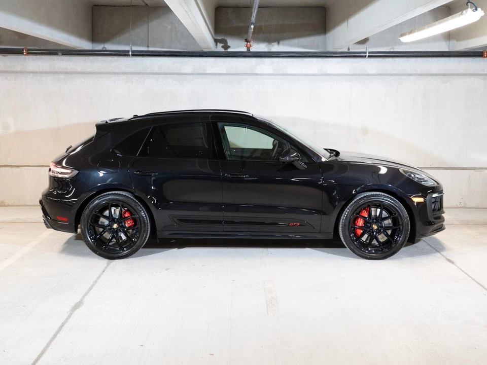 2026 Porsche Macan GTS - Image 8 of 29