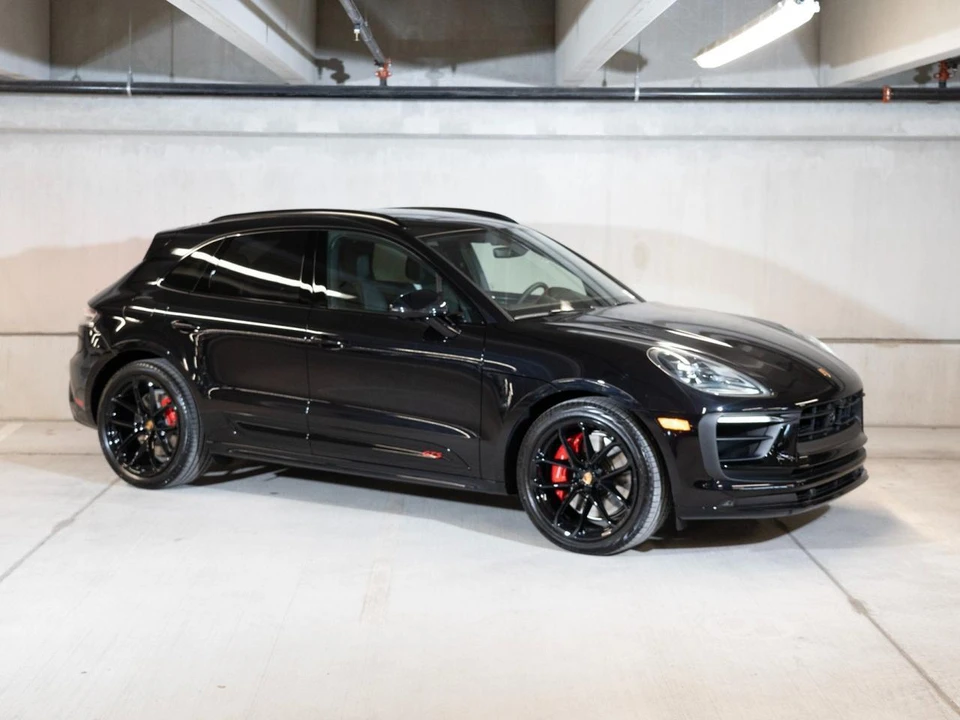 2026 Porsche Macan GTS - Image 7 of 29