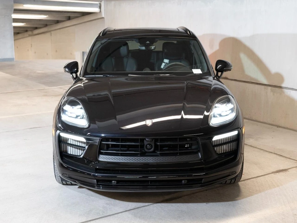 2026 Porsche Macan GTS - Image 6 of 29
