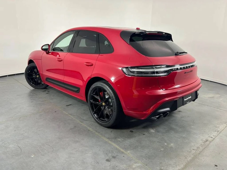 2026 Porsche Macan GTS - Image 3 of 5