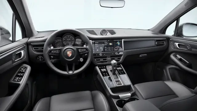2026 Porsche Macan GTS - Image 30 of 31