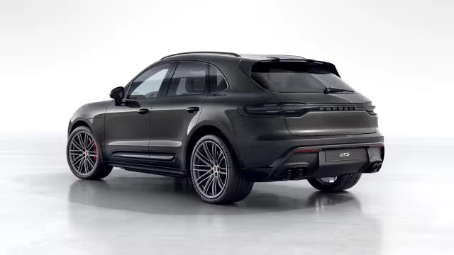 2026 Porsche Macan GTS - Image 18 of 31