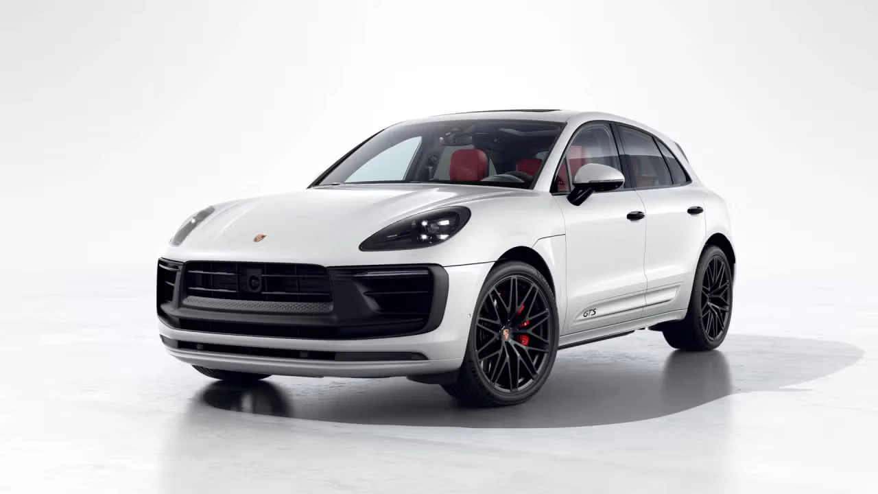 2026 Porsche Macan GTS - Image 4 of 31