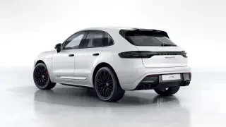 2026 Porsche Macan GTS - Image 21 of 31