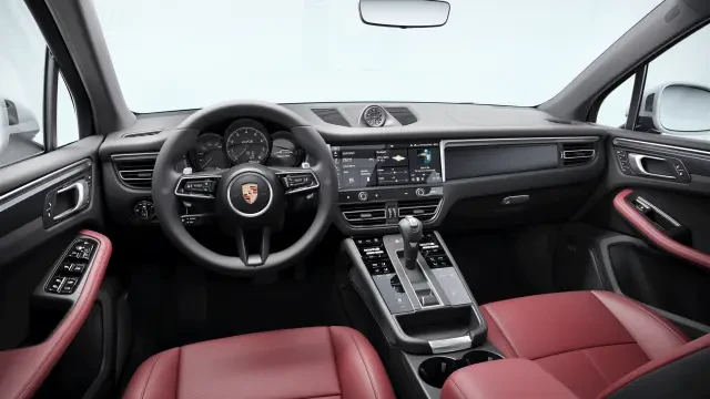 2026 Porsche Macan GTS - Image 30 of 31