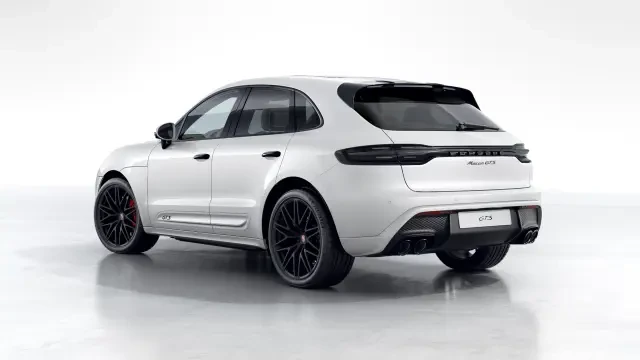 2026 Porsche Macan GTS - Image 22 of 31