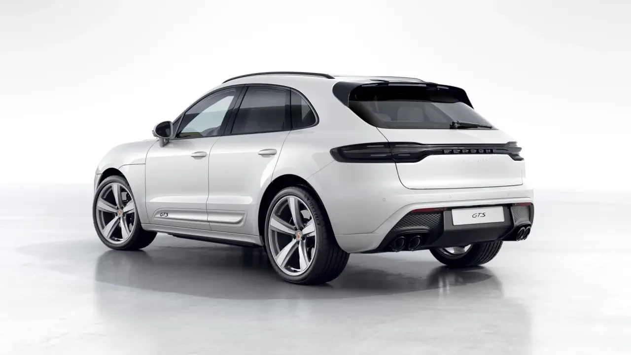 2026 Porsche Macan GTS - Image 24 of 30