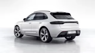 2026 Porsche Macan GTS - Image 17 of 30