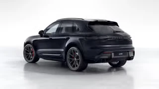 2026 Porsche Macan GTS - Image 17 of 30